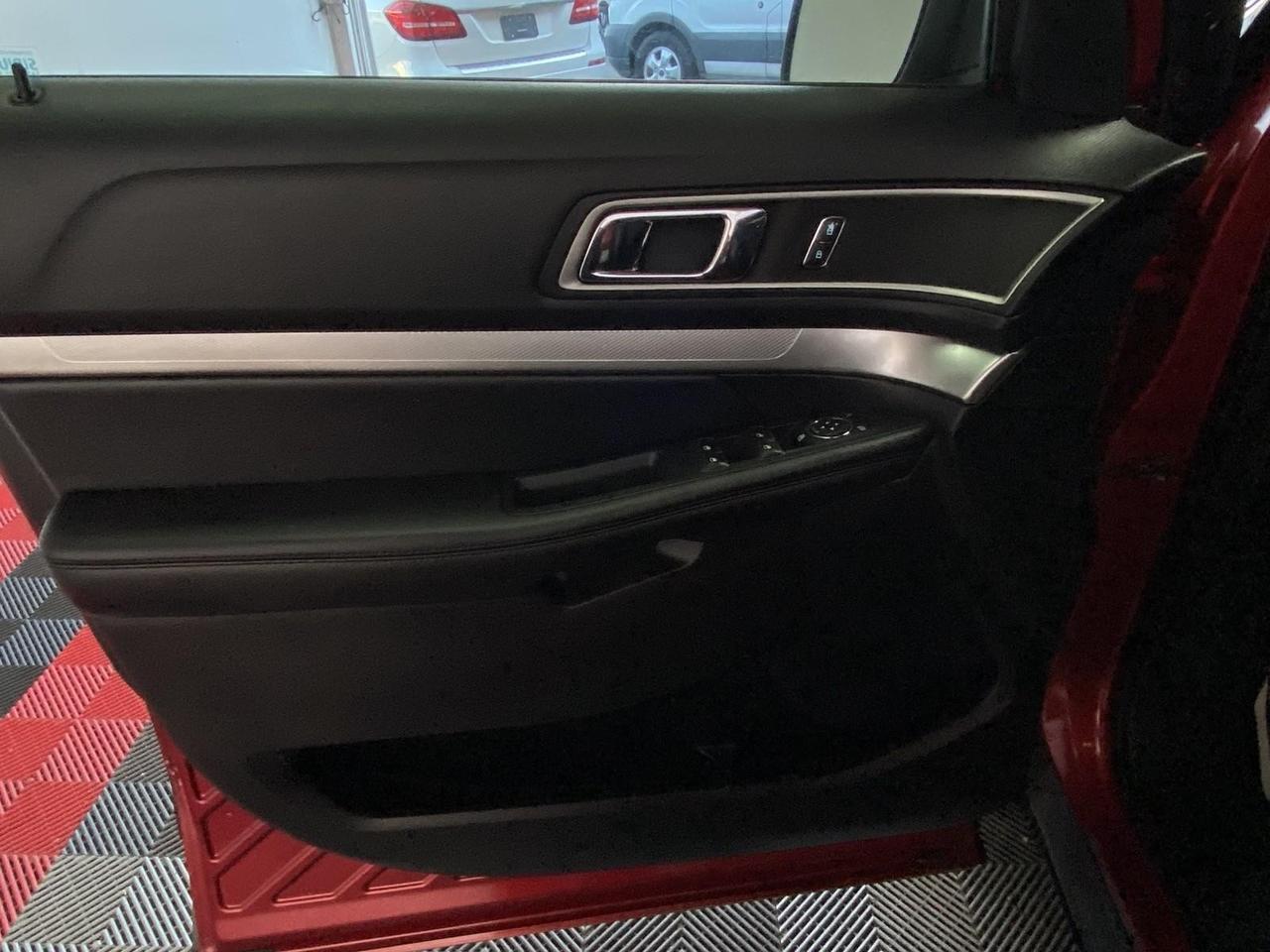 2016 Ford Explorer XLT Richmond Hill NY