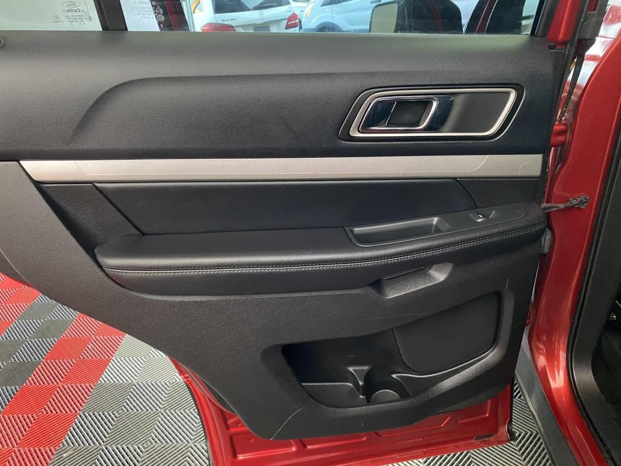 2016 Ford Explorer XLT Richmond Hill NY