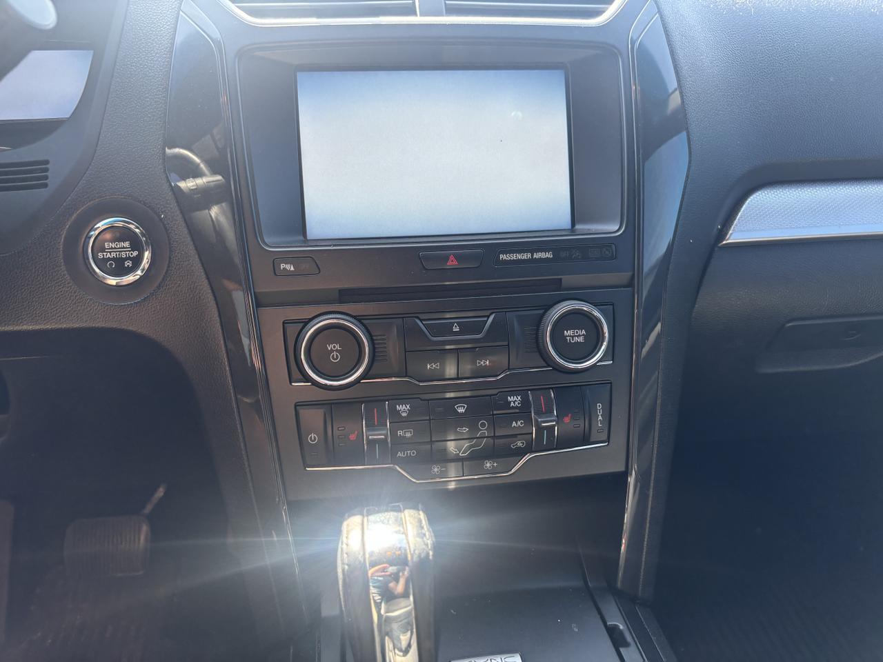 2016 Ford Explorer XLT Sport Utility 4D Aurora MO