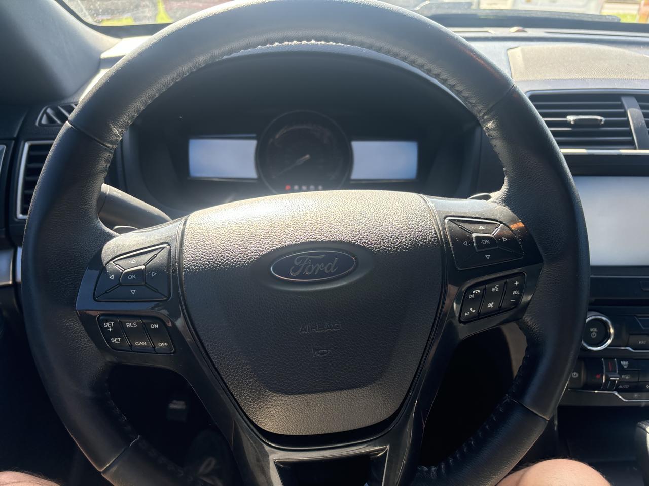 2016 Ford Explorer XLT Sport Utility 4D Aurora MO