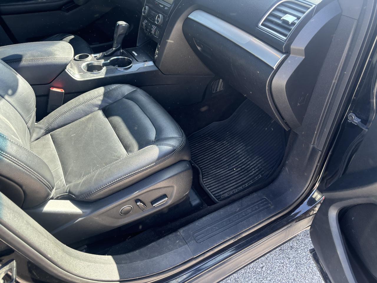 2016 Ford Explorer XLT Sport Utility 4D Aurora MO