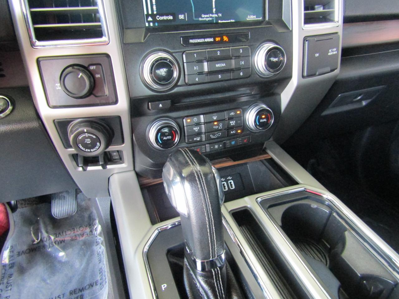 2016 Ford F-150 2WD SuperCrew 145 Lariat Grand Prairie TX