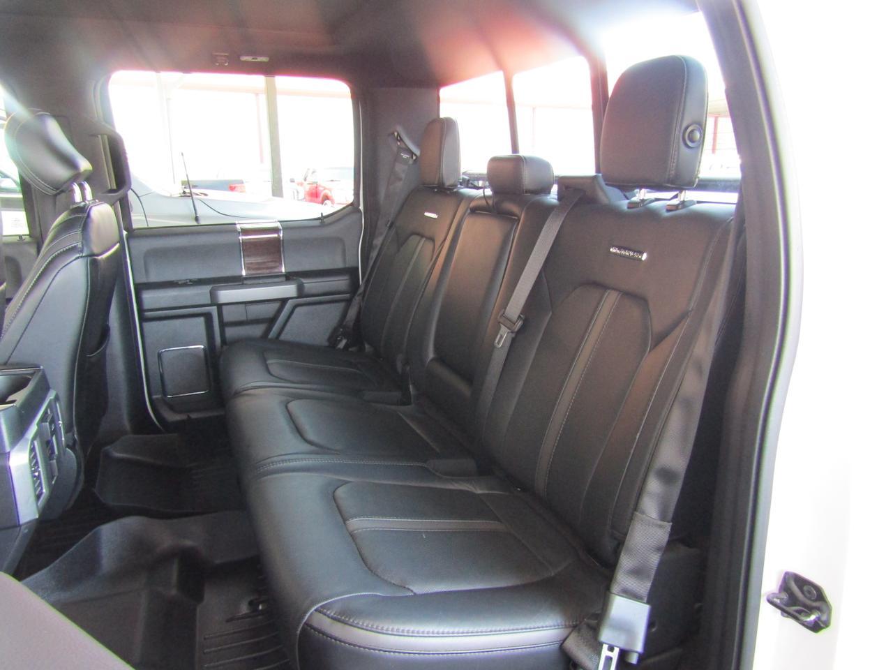 2016 Ford F-150 4WD SuperCrew 145 Platinum Grand Prairie TX