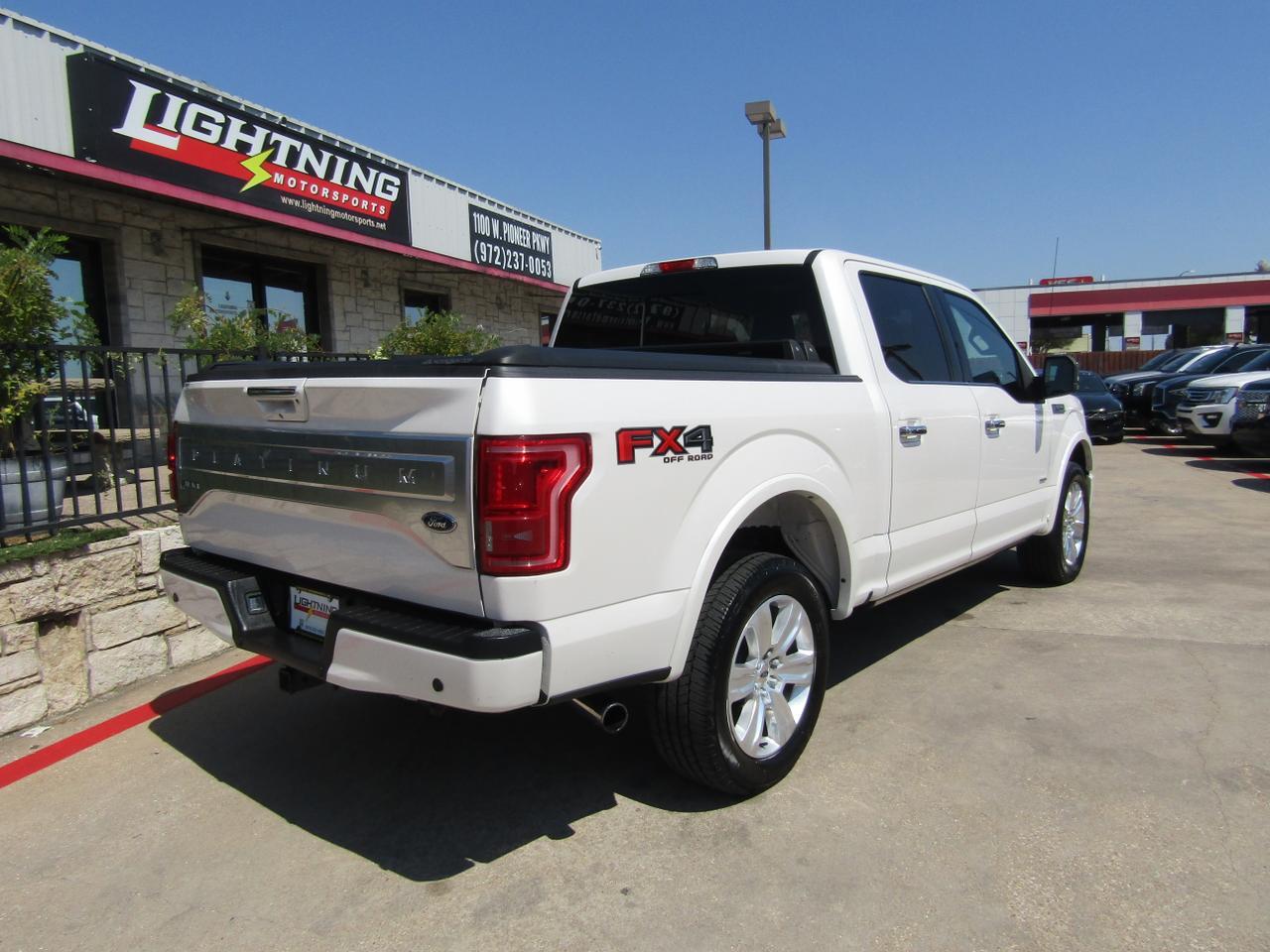 2016 Ford F-150 4WD SuperCrew 145 Platinum Grand Prairie TX