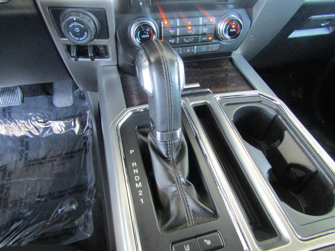 2016 Ford F-150 4WD SuperCrew 145 Platinum Grand Prairie TX