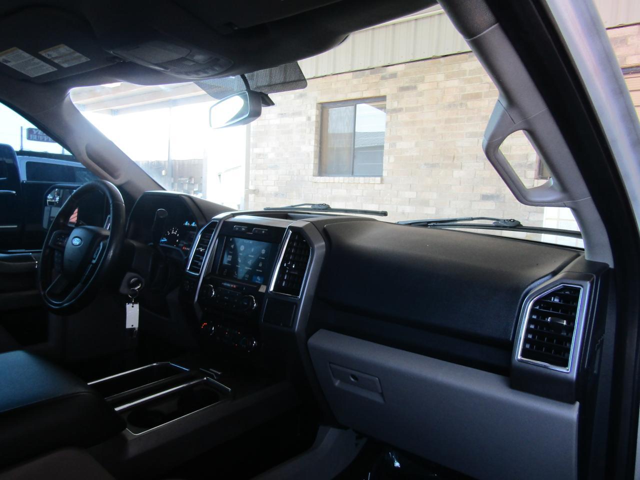 2016 Ford F-150 4WD SuperCrew 145 XLT Grand Prairie TX
