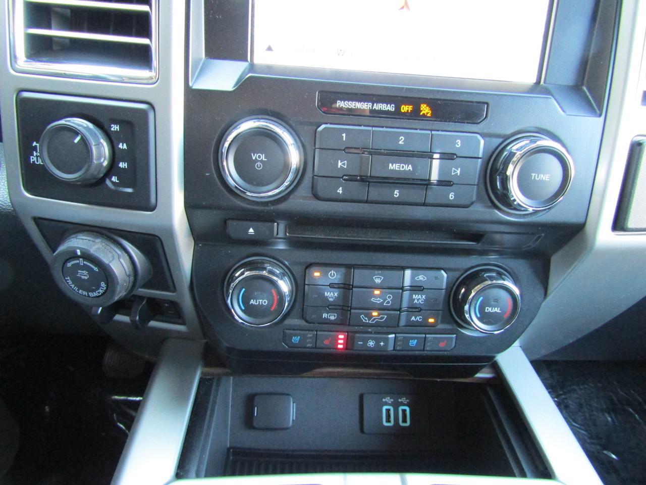 2016 Ford F-150 4WD SuperCrew 157 Lariat Grand Prairie TX