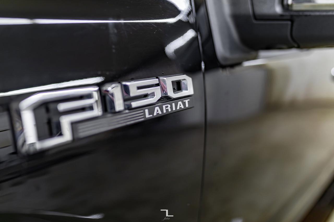 2016 Ford F-150 4x4 Super Crew Lariat FX4 Leather Roof Nav Red Deer AB