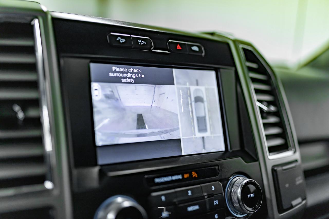 2016 Ford F-150 4x4 Super Crew Lariat FX4 Leather Roof Nav Red Deer AB