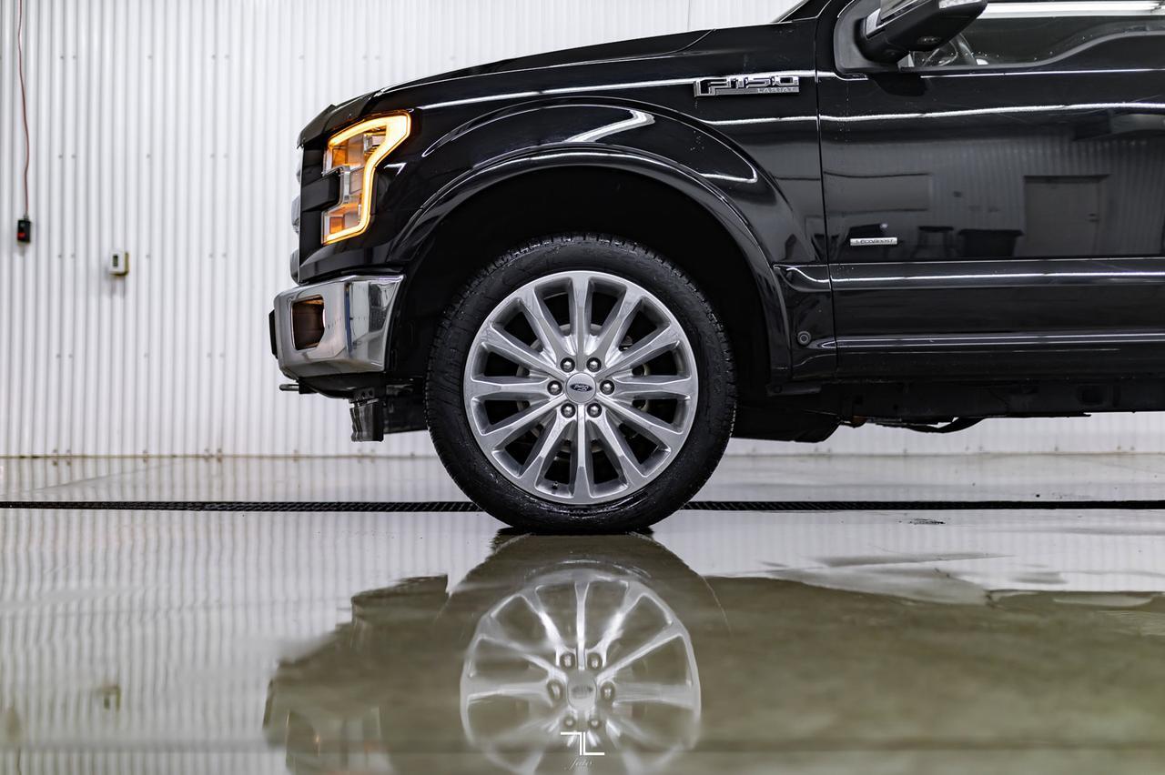 2016 Ford F-150 4x4 Super Crew Lariat FX4 Leather Roof Nav Red Deer AB