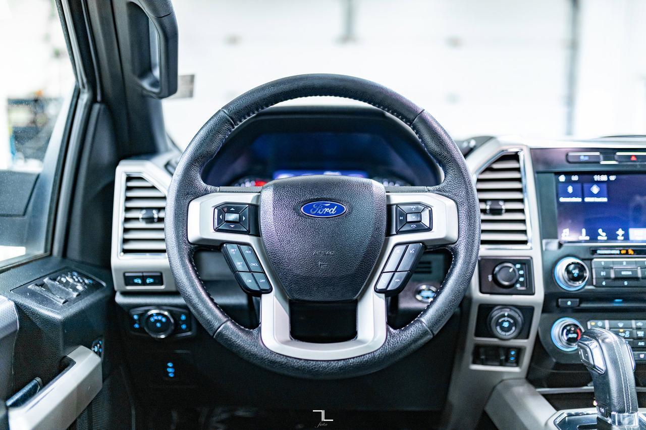 2016 Ford F-150 4x4 Super Crew Lariat Leather Roof Nav BCam Red Deer AB