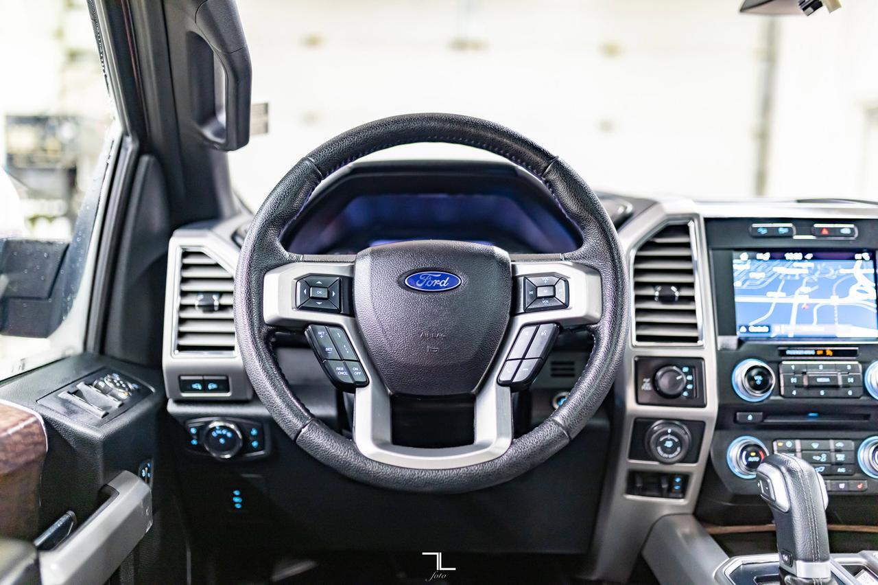 2016 Ford F-150 4x4 Super Crew Platinum Leather Roof Nav BCam Red Deer AB