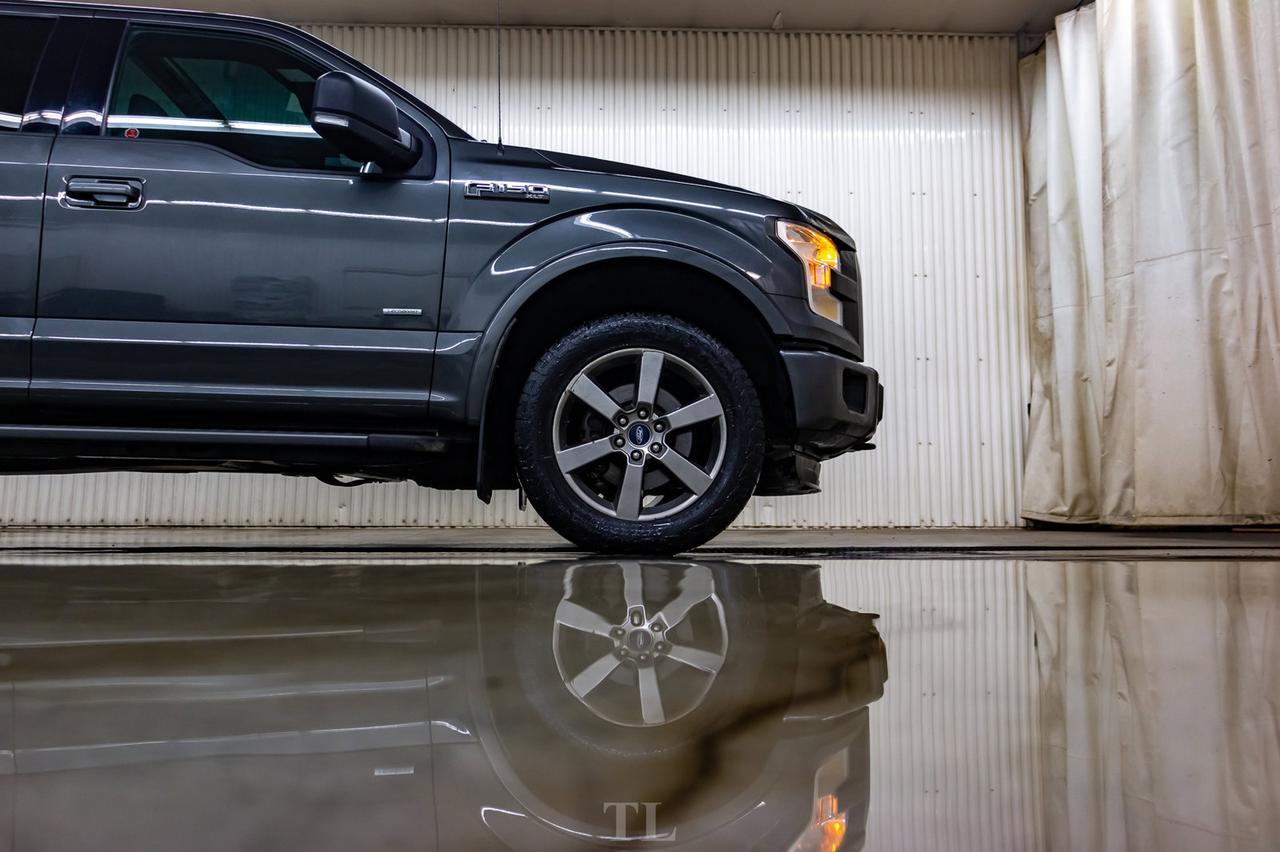 2016 Ford F-150 4x4 Super Crew XLT FX4 Nav Roof BCam Red Deer AB