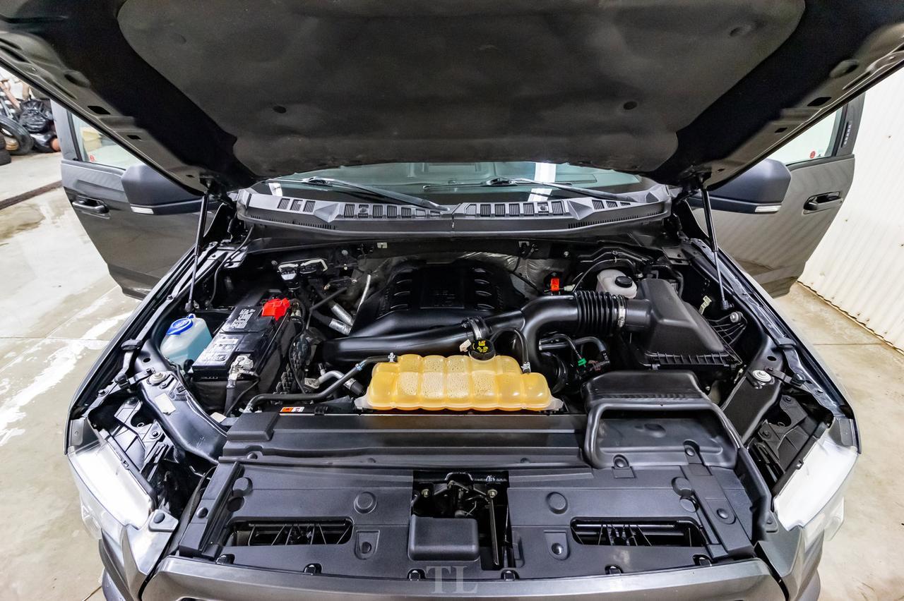 2016 Ford F-150 4x4 Super Crew XLT FX4 Nav Roof BCam Red Deer AB