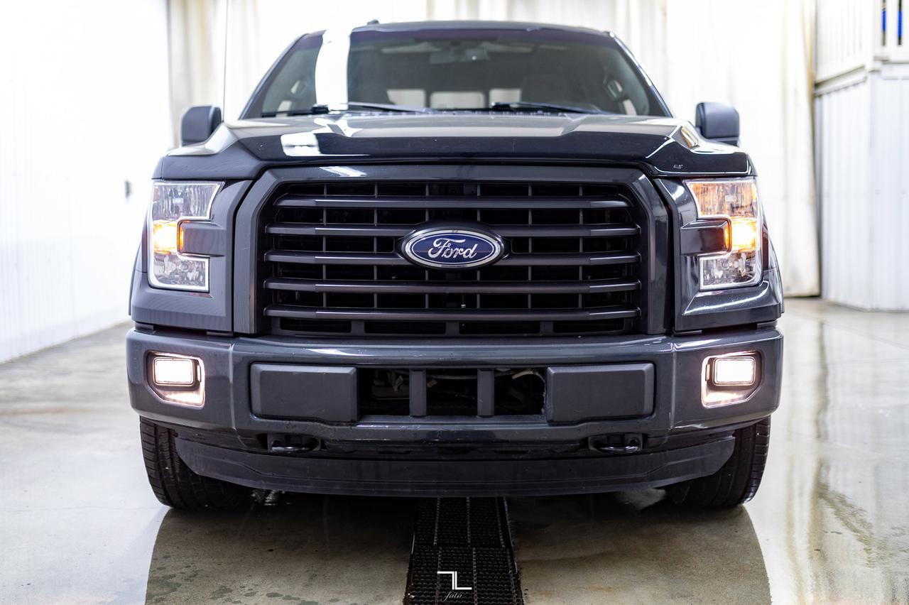 2016 Ford F-150 4x4 Super Crew XLT Sport Nav Roof BCam Red Deer AB
