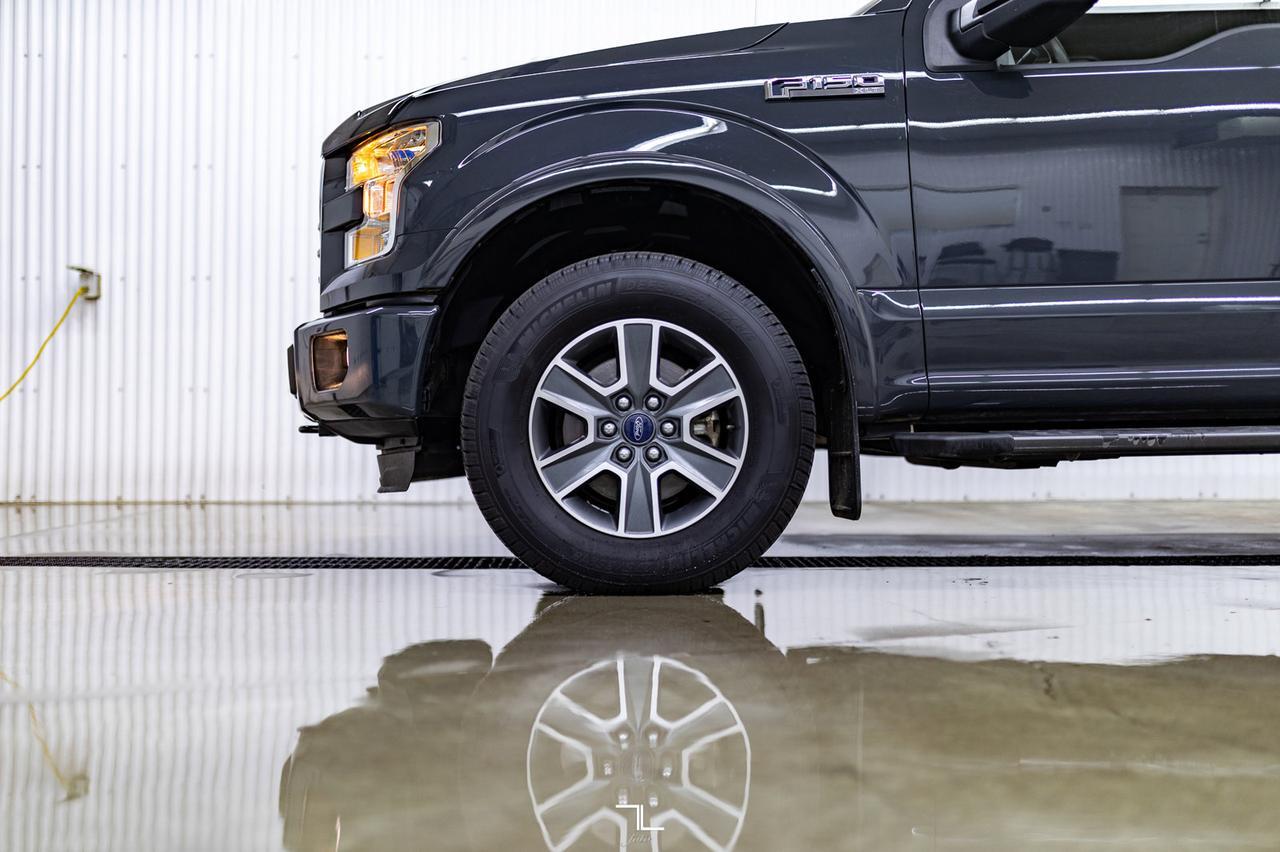 2016 Ford F-150 4x4 Super Crew XLT Sport Nav Roof BCam Red Deer AB