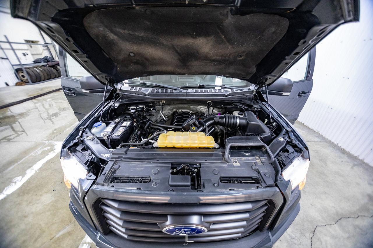 2016 Ford F-150 4x4 Super Crew XLT Sport Nav Roof BCam Red Deer AB