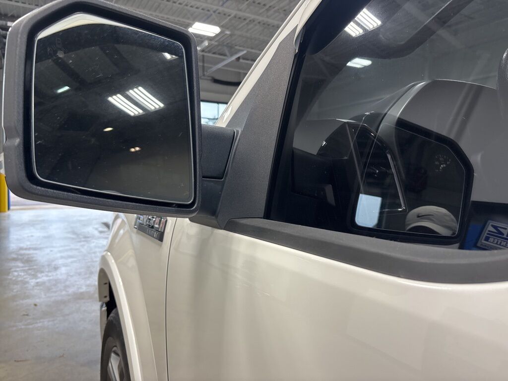 2016 Ford F-150 4x4 SuperCrew Lariat Fond du Lac WI