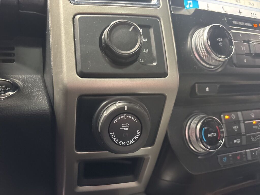 2016 Ford F-150 4x4 SuperCrew Lariat Fond du Lac WI