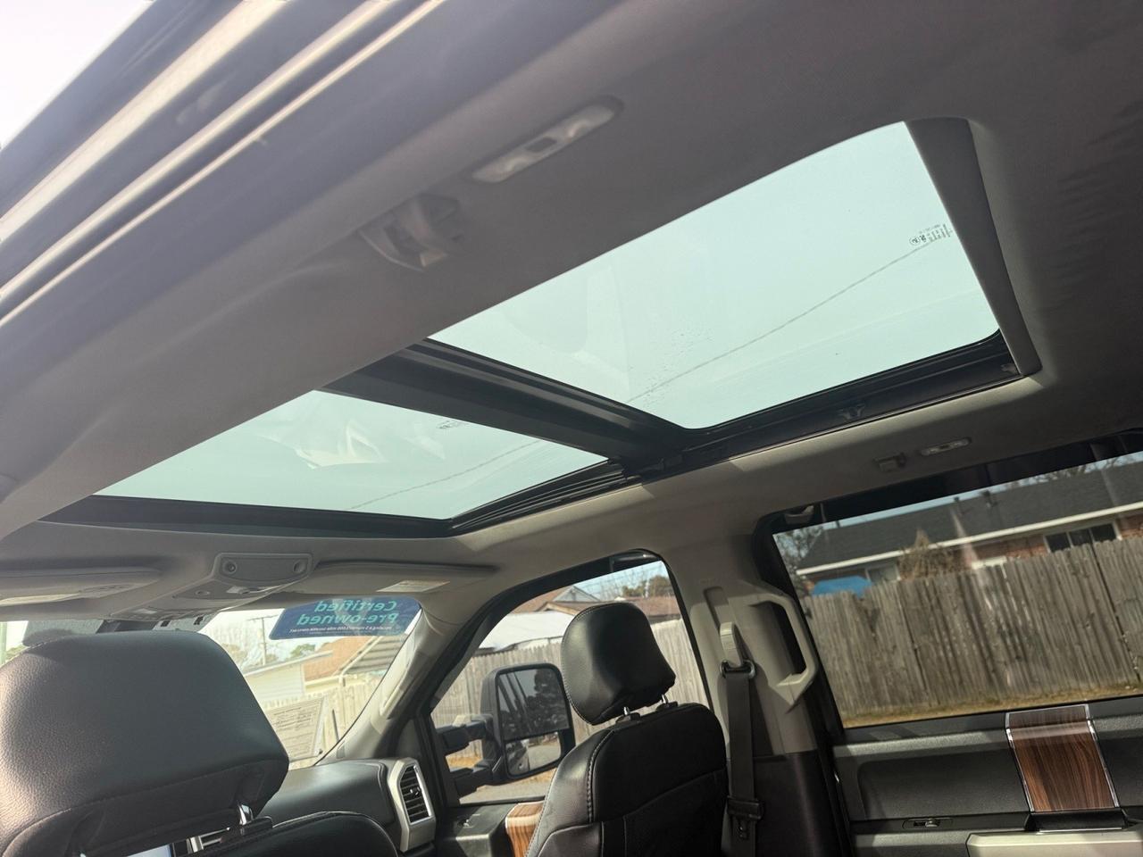 2016 Ford F-150 Lariat, POWER RUNNING BOARDS, TOW HOOKS, TOW PACKAGE, POWER SLIDING REAR WINDOW, MOONROOF, HEATED AND VENTILATED SEATS, HEATED REAR SEATS, BED RUG, POWER AND HEATED MIRRORS, BACKUP CAMERA, MOONROOF, LOW MILES! Norfolk VA