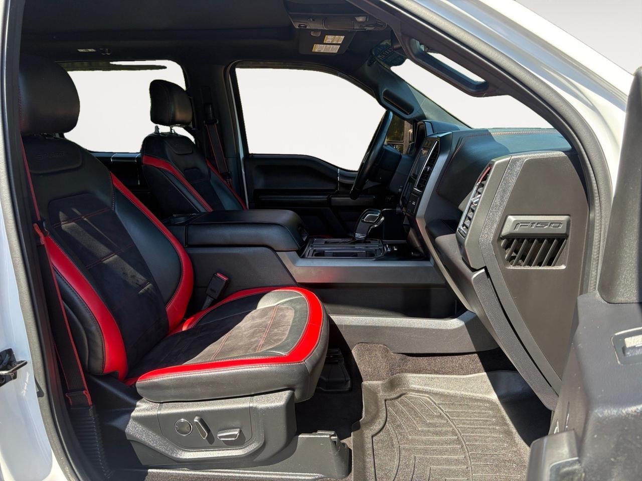 2016 Ford F-150 Lariat, TOW PACKAGE, BACKUP CAMERA, BLIND SPOT ALERT, PANORAMIC MOONROOF, HEATED & VENTILATED SEATS, NAVIGATION, POWER REAR SLIDING WINDOW, CLEAN CARFAX, LOW MILEAGE, COME TEST DRIVE THIS FORD TODAY! Virginia Beach VA