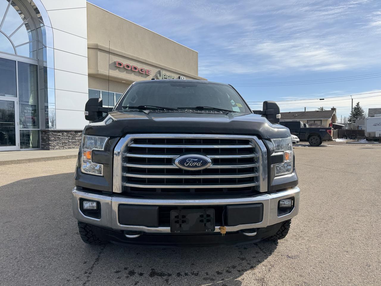 2016 Ford F-150 V6 EcoBoost Engine | 4WD | Gray | Keyless Entry | Towing Capability | Fog Lamps Redwater AB