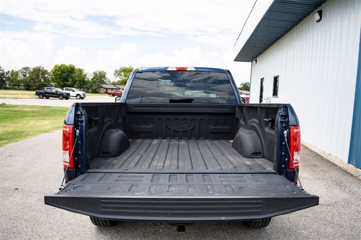 2016 Ford F-150 XLT  TX