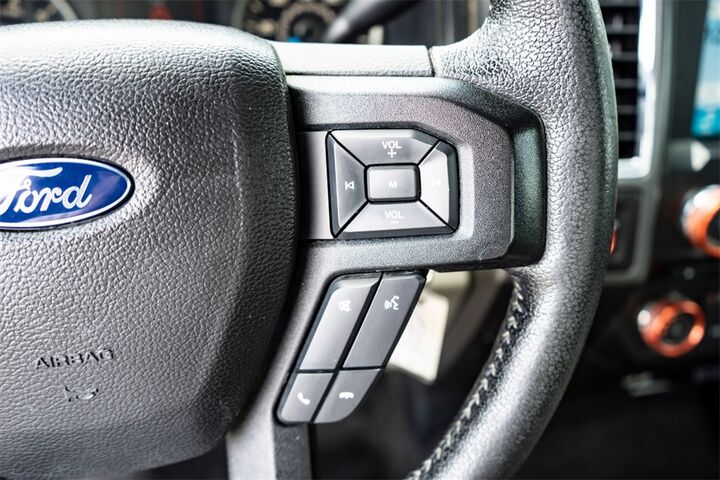 2016 Ford F-150 XLT  TX
