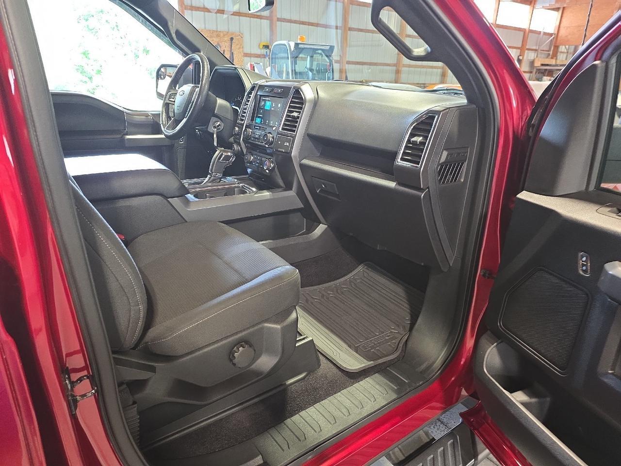 2016 Ford F-150 XLT Sand Lake NY