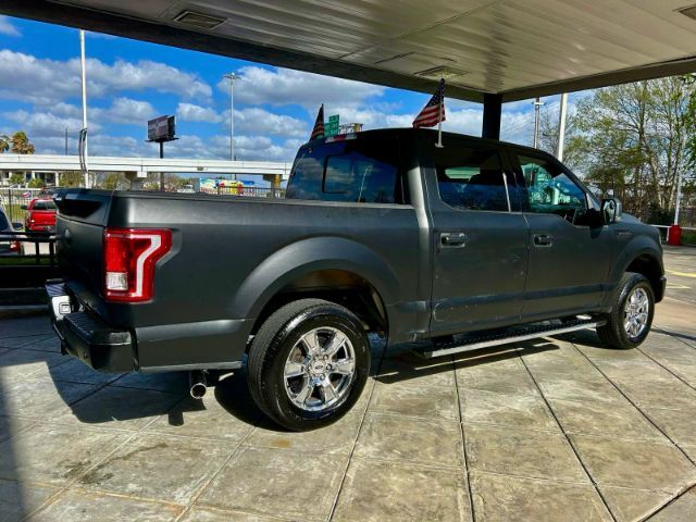 2016 Ford F-150 XLT SuperCrew 5.5-ft 90,126 mi.