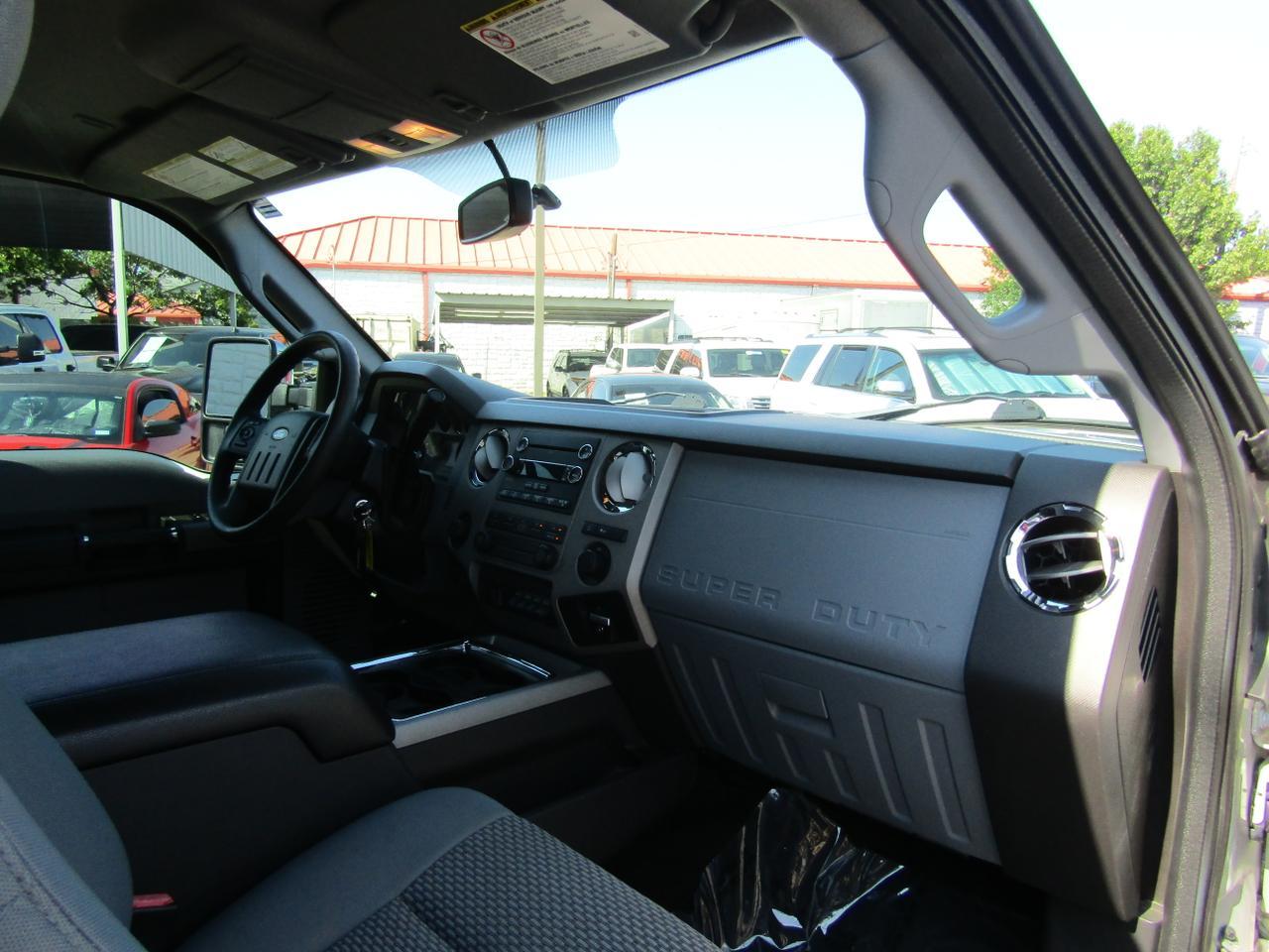 2016 Ford F-250 4WD Crew Cab 156 XLT Grand Prairie TX