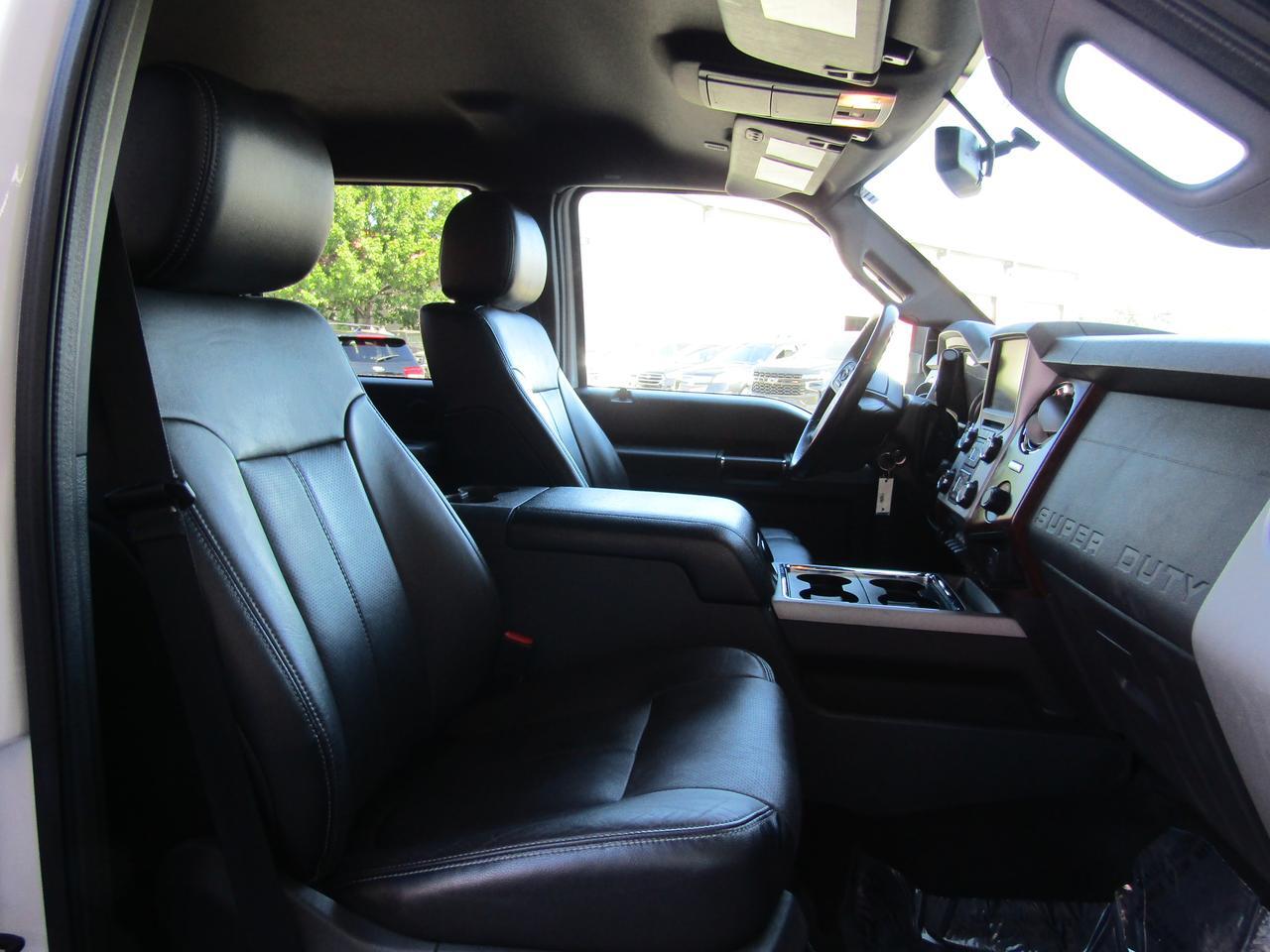 2016 Ford F-250 4WD Crew Cab 172 Lariat Grand Prairie TX