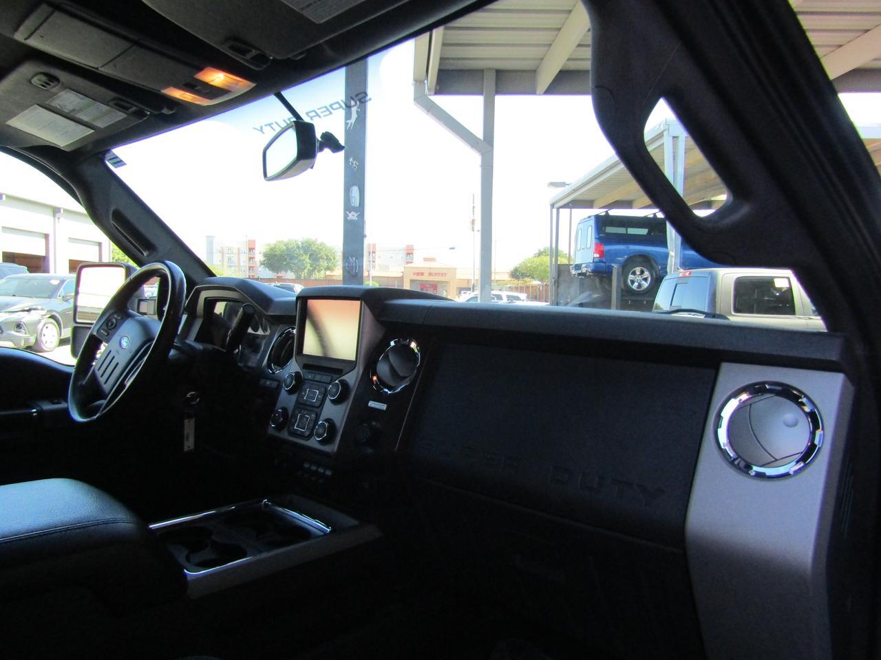 2016 Ford F-250 4WD Crew Cab 172 Lariat Grand Prairie TX