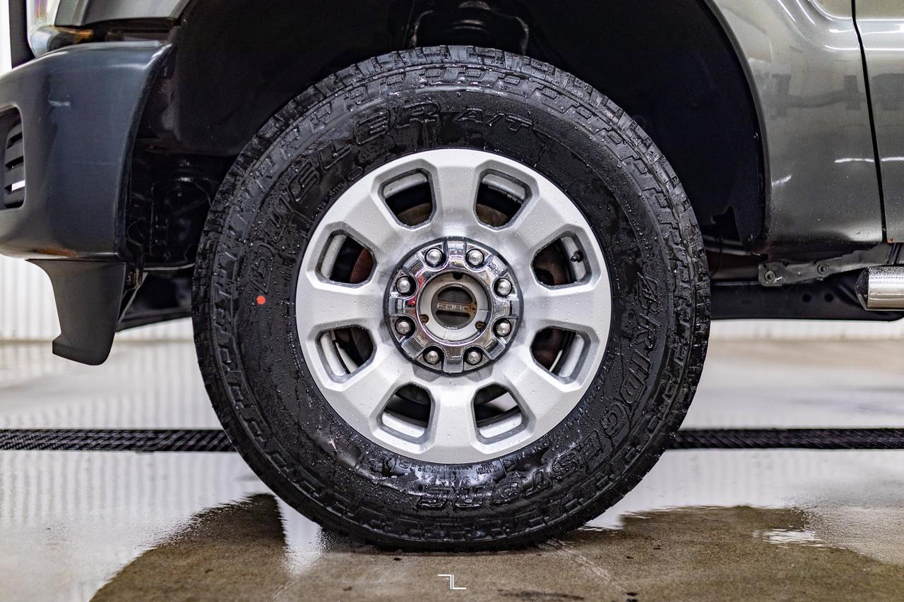 2016 Ford F-250 4x4 Crew Cab XL Longbox Diesel Red Deer AB