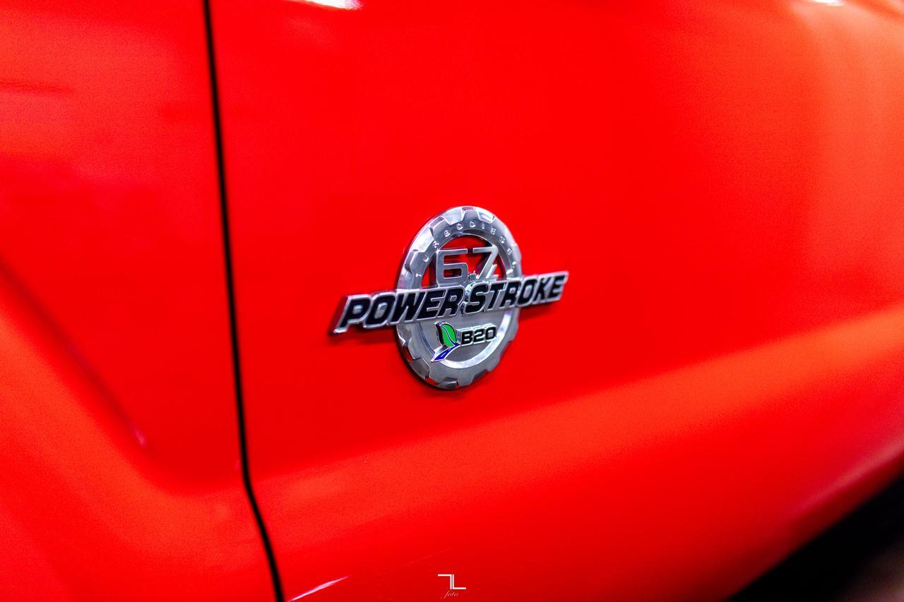 2016 Ford F-250 4x4 Crew Cab XL Longbox Diesel Red Deer AB