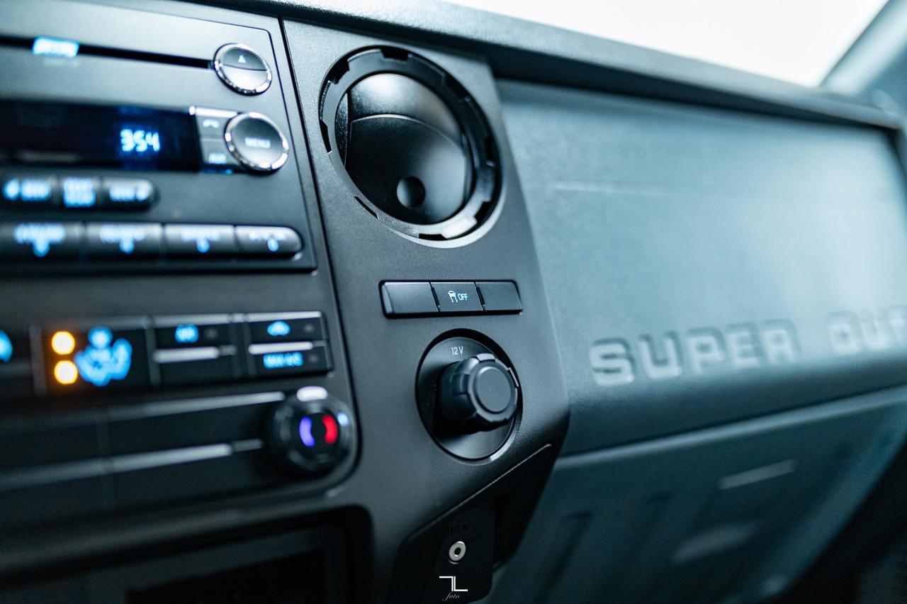 2016 Ford F-250 4x4 Crew Cab XL Longbox Red Deer AB