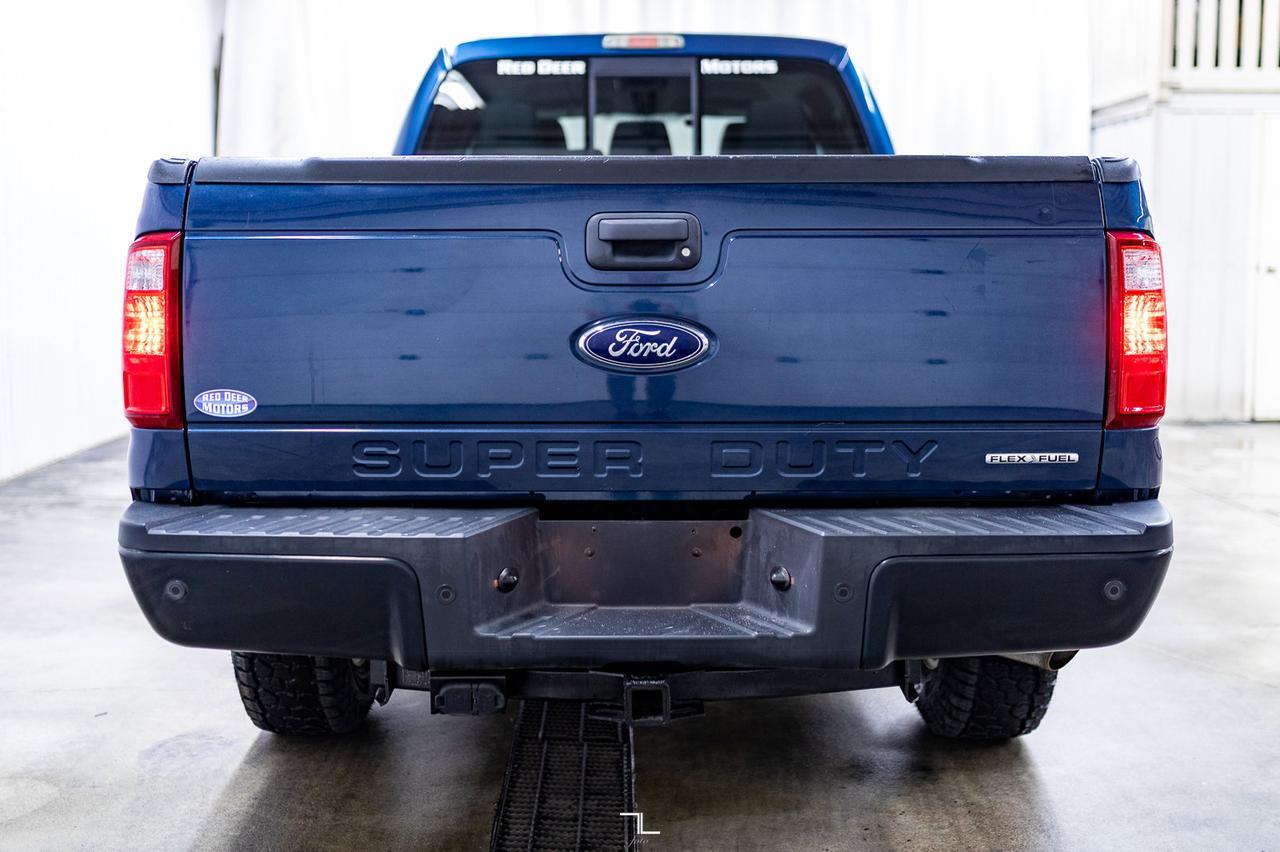 2016 Ford F-250 4x4 Crew Cab XL Longbox Red Deer AB