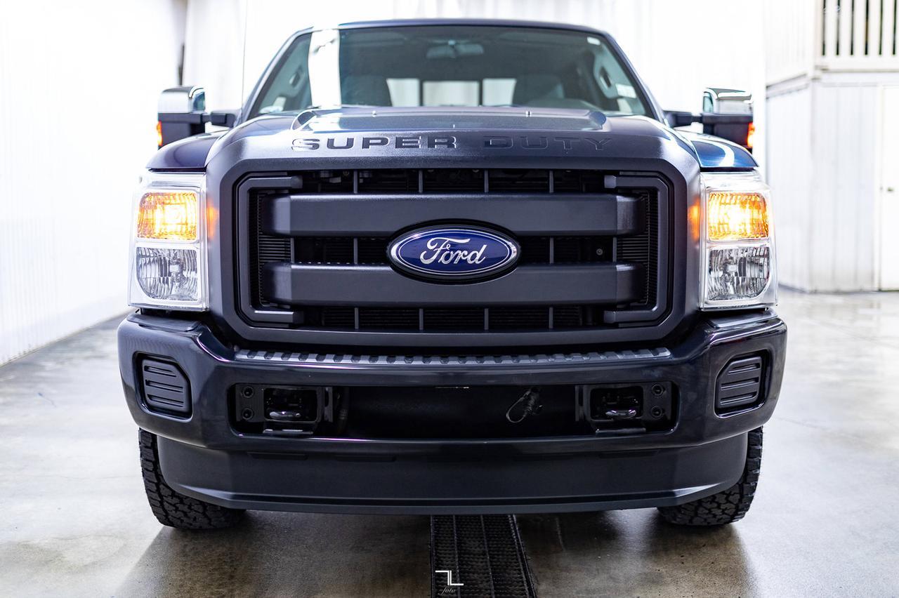 2016 Ford F-250 4x4 Crew Cab XL Longbox Red Deer AB