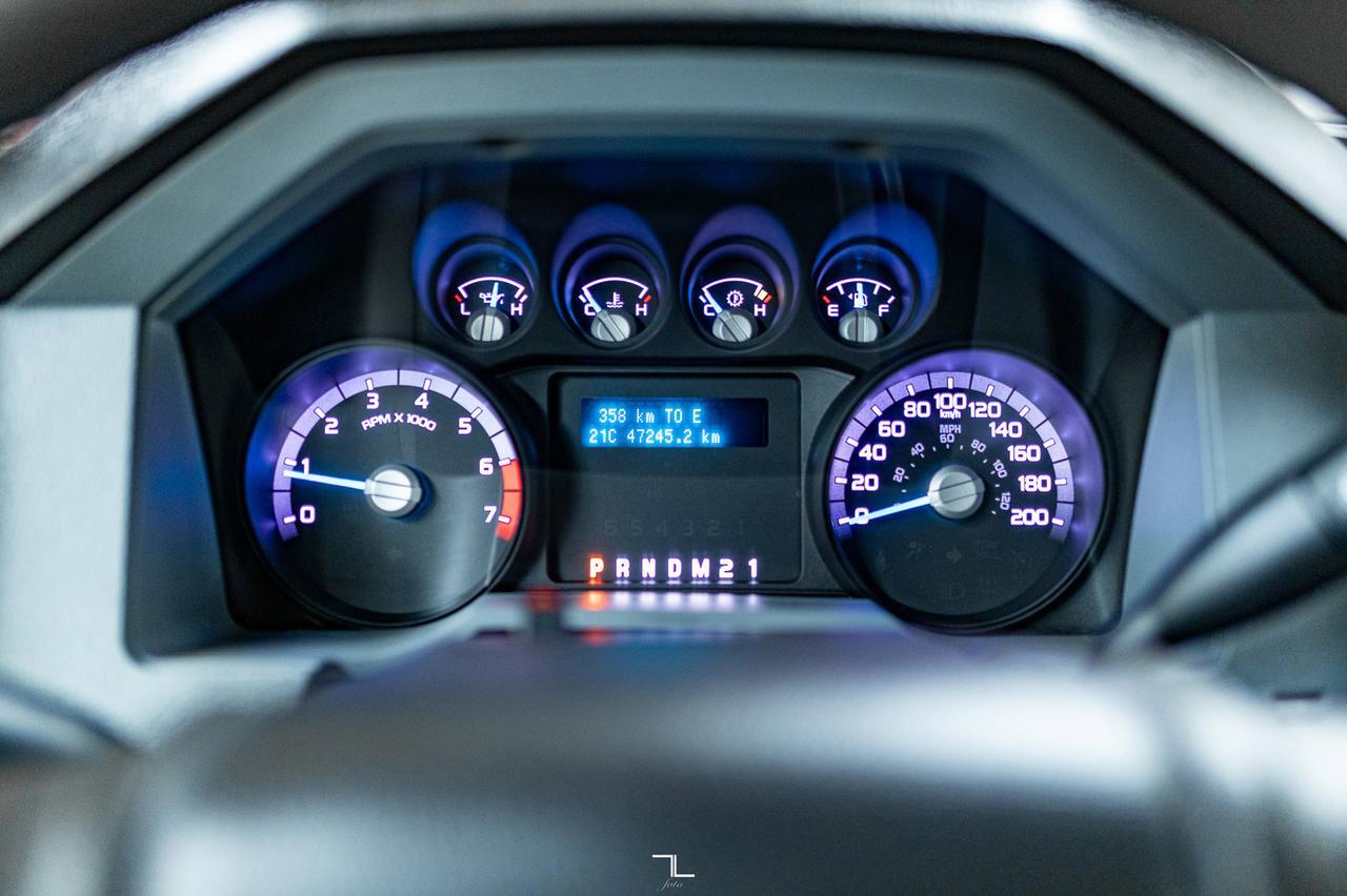 2016 Ford F-250 4x4 Crew Cab XL Longbox Red Deer AB