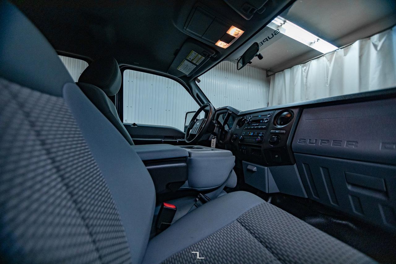 2016 Ford F-250 4x4 Crew Cab XL Longbox Red Deer AB