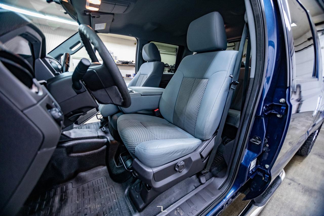 2016 Ford F-250 4x4 Crew Cab XL Longbox Red Deer AB