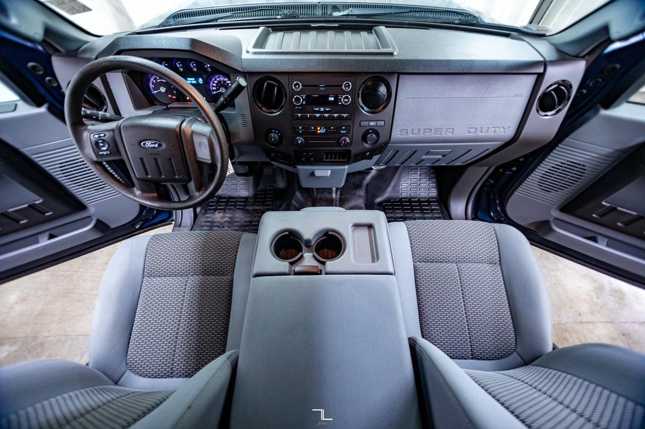 2016 Ford F-250 4x4 Crew Cab XL Longbox Red Deer AB