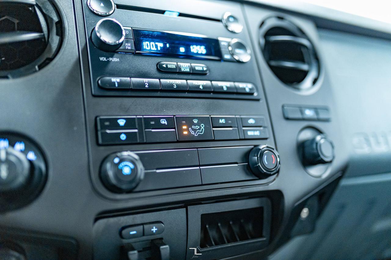 2016 Ford F-250 4x4 Crew Cab XL Longbox Red Deer AB