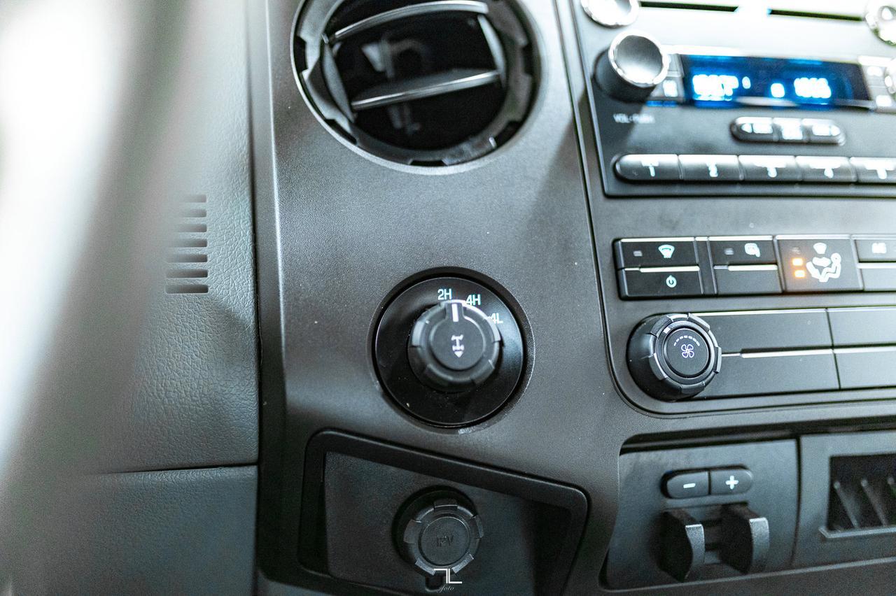 2016 Ford F-250 4x4 Crew Cab XL Longbox Red Deer AB