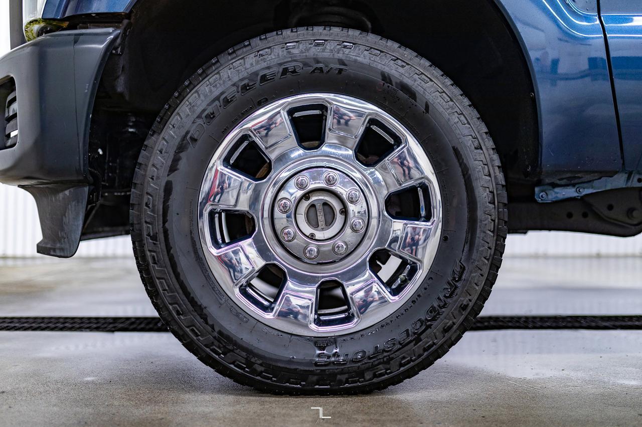 2016 Ford F-250 4x4 Crew Cab XL Longbox Red Deer AB