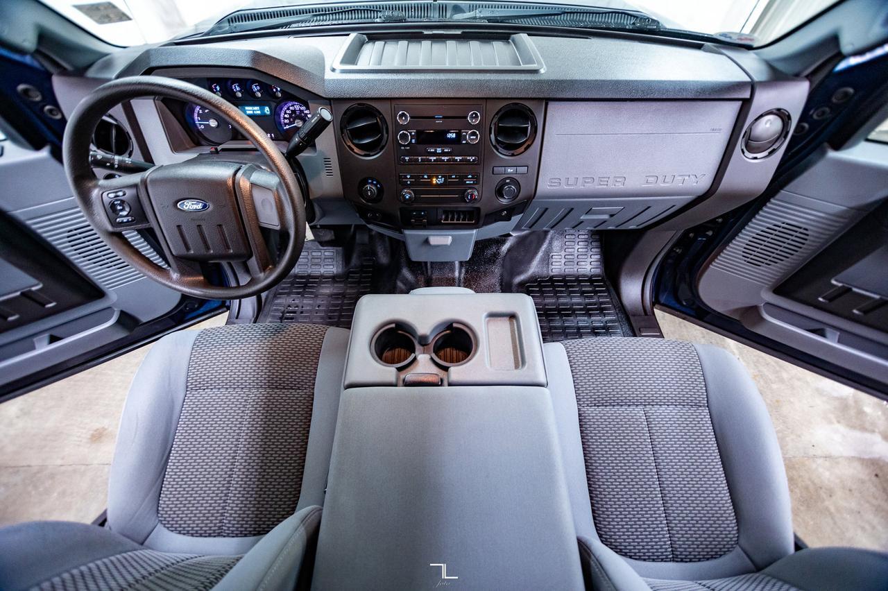 2016 Ford F-250 4x4 Crew Cab XL Longbox Red Deer AB