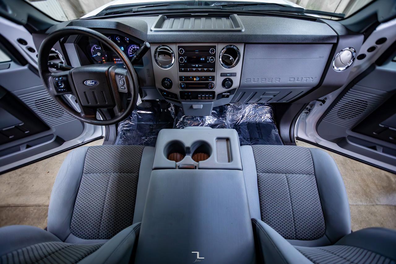 2016 Ford F-250 4x4 Crew Cab XLT Diesel Red Deer AB