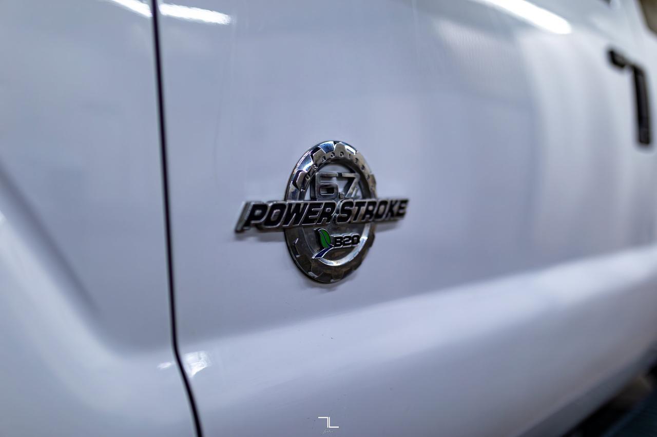 2016 Ford F-250 4x4 Crew Cab XLT Diesel Red Deer AB