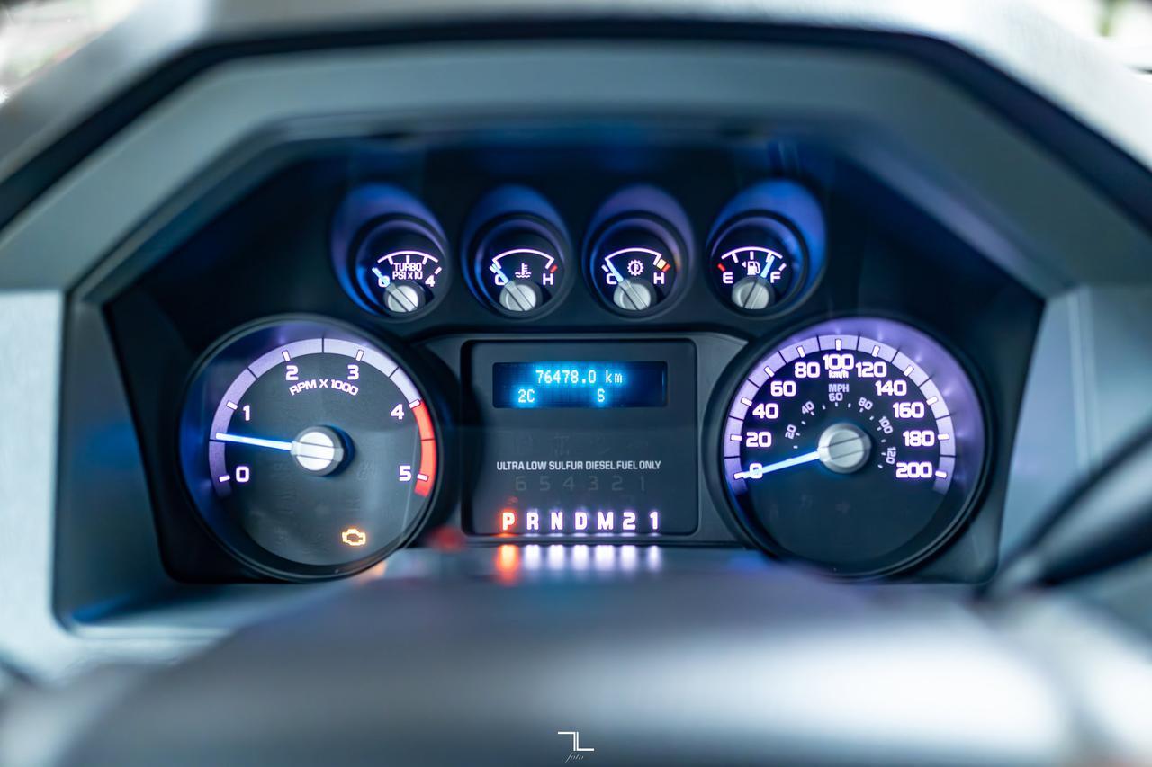 2016 Ford F-250 4x4 Crew Cab XLT Diesel Red Deer AB