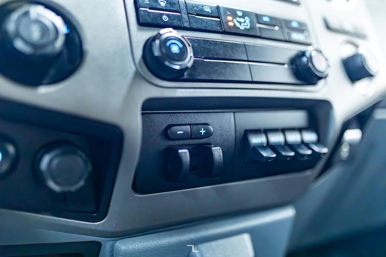 2016 Ford F-250 4x4 Crew Cab XLT Diesel Red Deer AB